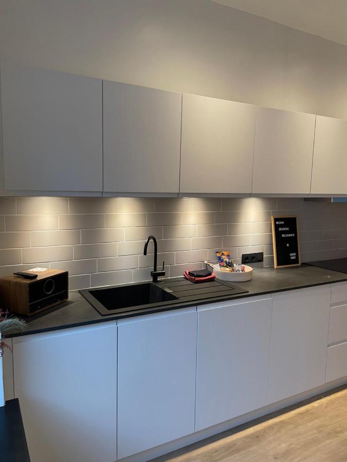 Cabine Congé nieuw appartement dichtbij zee Ostenda Esterno foto